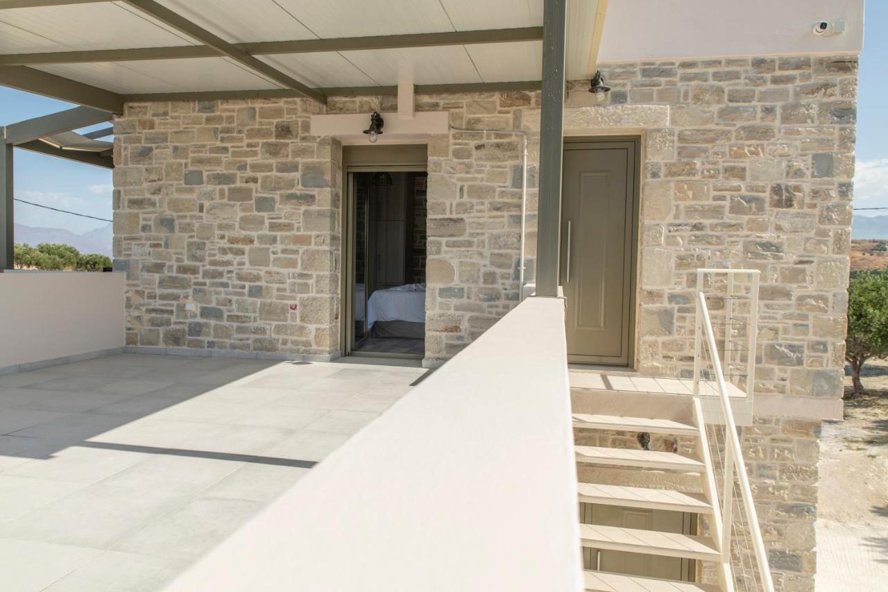 Aeonios Luxury Villa Pitsidia Exterior photo
