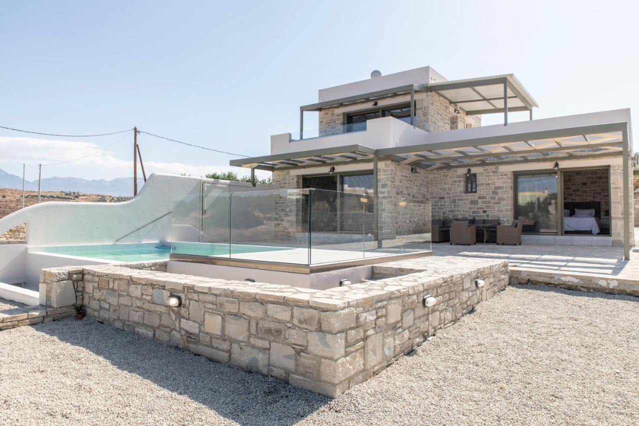 Aeonios Luxury Villa Pitsidia Exterior photo