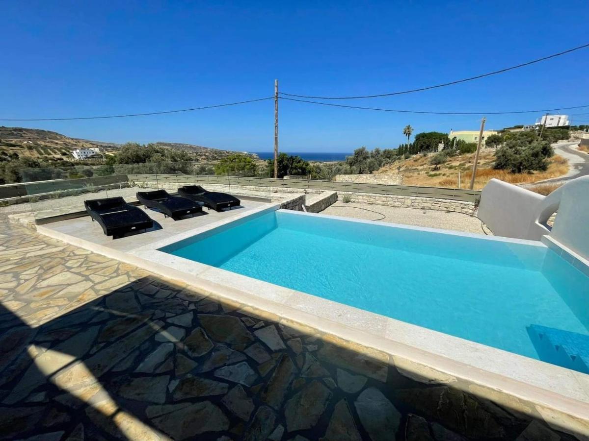 Aeonios Luxury Villa Pitsidia Exterior photo